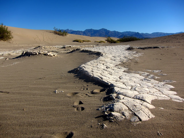 Mesquite Flat Sand Dunes, Death Valley CA