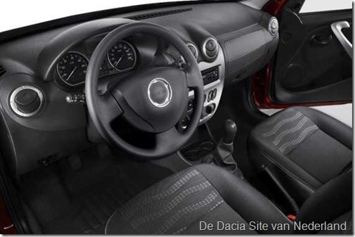Dacia Stepway vs VW Polo Cross 06
