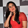 Ek-Main-Aur-Ekk-Tu-Movie-Press-Meet_3.jpg