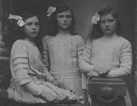 Monden, Christianus en Broekhoven, Petronella Dochters.jpg