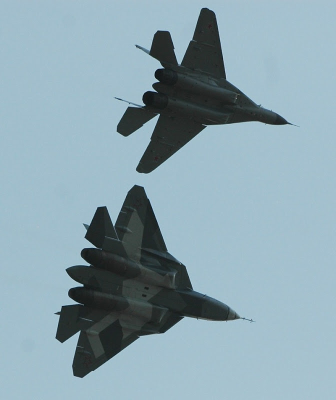T-50-PAK-FA-Fifth-Generation-Fighter-Aircraft-MiG-29-M2-Russia-12