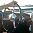 gatsby steering wheel w hand.JPG