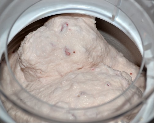 homemade strawberry ice cream