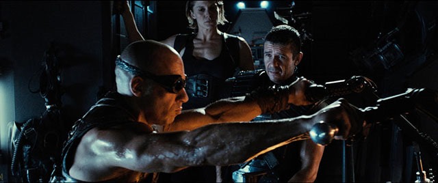 Riddick IMAX poszter, képek és filmrészletek 04