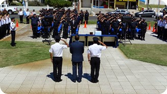 Se distinguió a los efectivos en las diferentes aéreas de la institución y a los mejores promedios de la Escuela de Policía de La Costa.