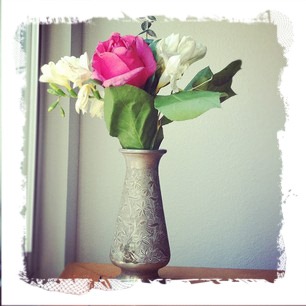 [flowers%2520frame%255B6%255D.jpg]