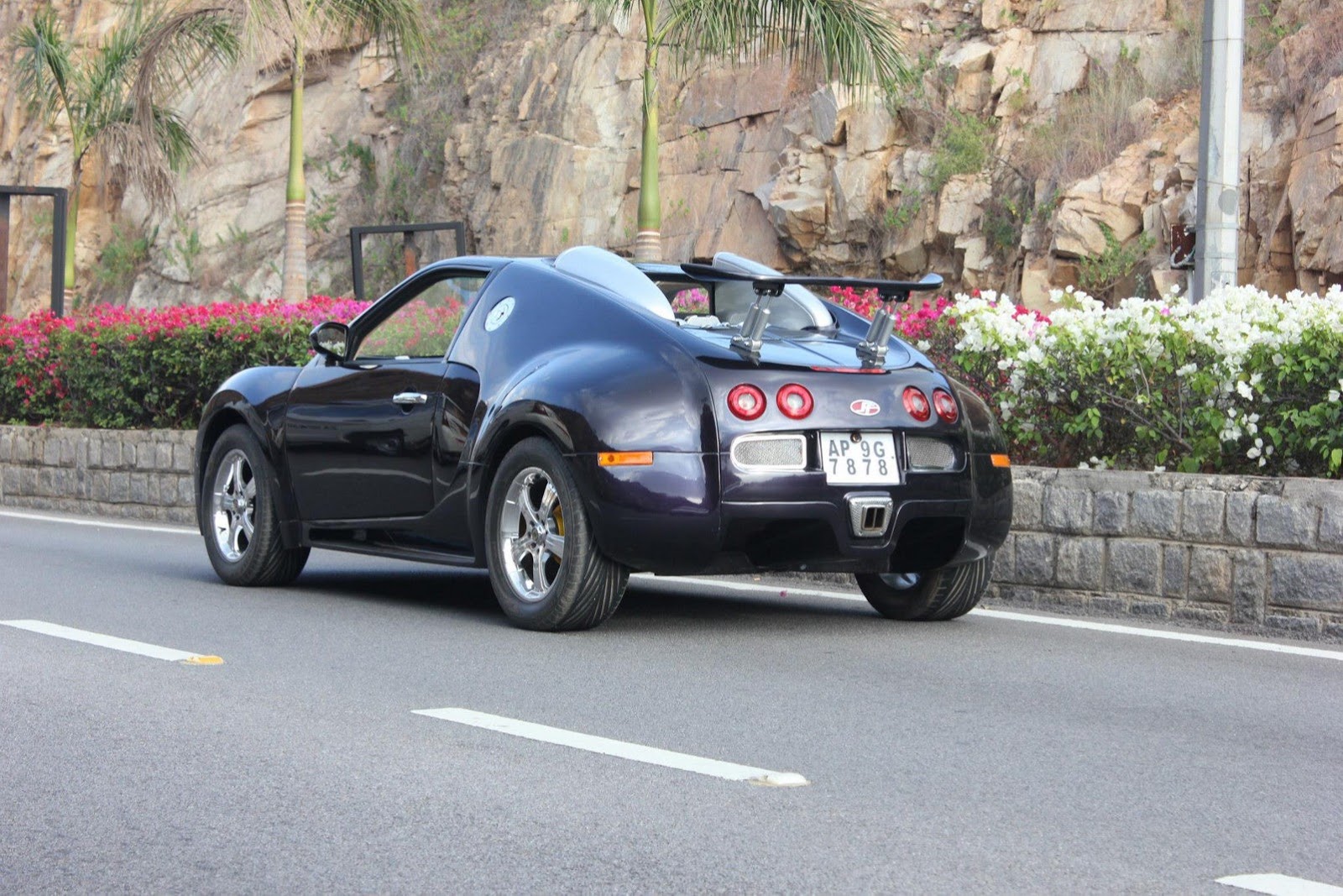 [Suzuki-Marutti-Bugatti-Veyron-Replica-25%255B2%255D.jpg]