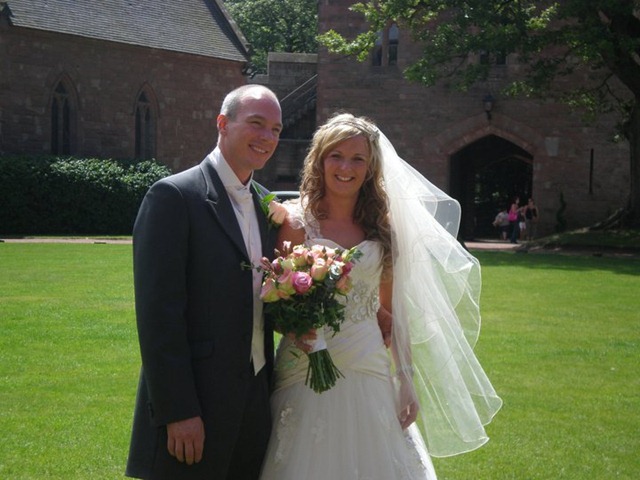 [HAPPY%2520COUPLE%255B2%255D.jpg]
