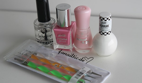 [heart-pond-nails%255B5%255D.jpg]