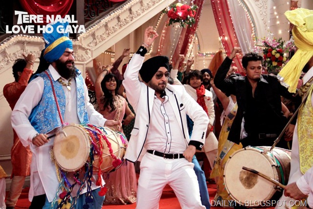 [diljitinbollywoodfilmsong3.jpg]