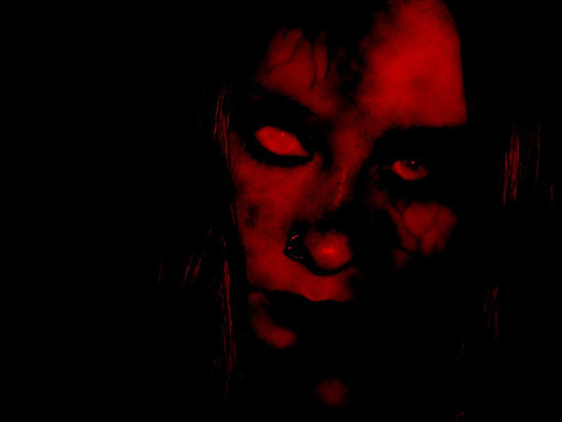 Dead In Red, Death