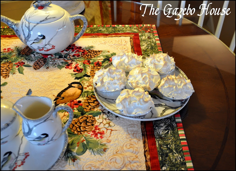 Sewing group with Chickadee quilt & tea set 036