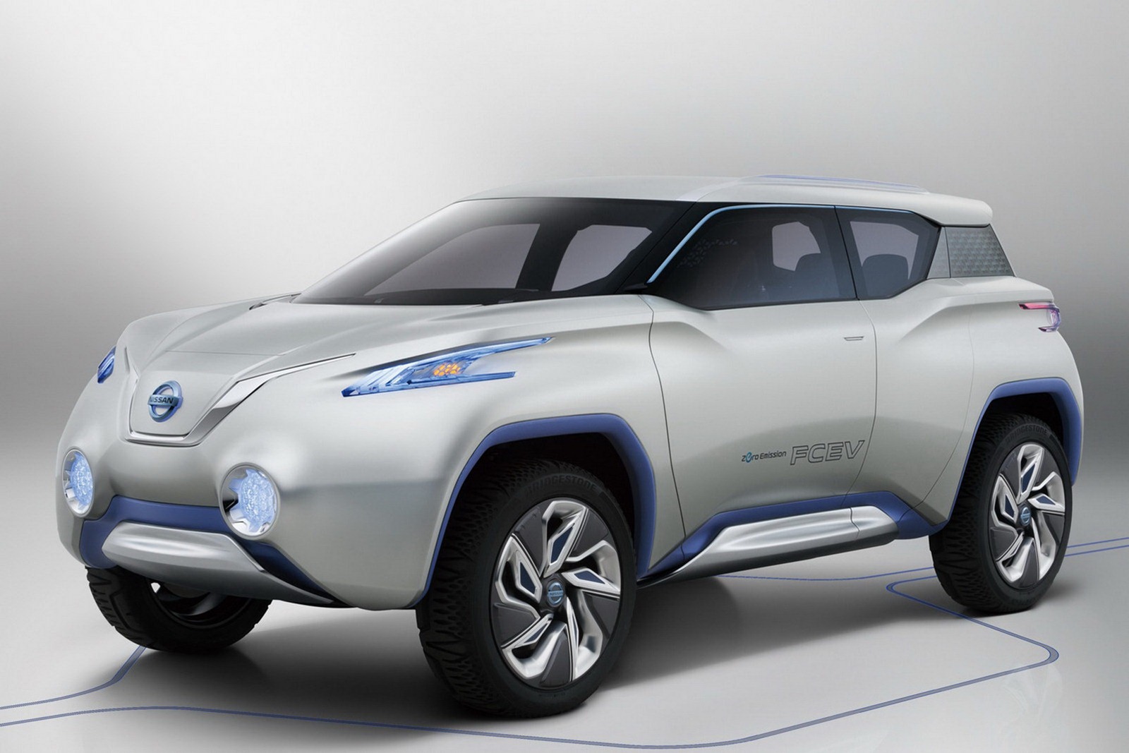 [Nissan-TeRRa-8%255B2%255D.jpg]