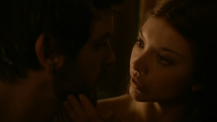 [Game.of.Thrones.S02E03.HDTV.x264-ASAP.mp4_snapshot_34.55_%255B2012.04.15_23.19.53%255D%255B2%255D.jpg]