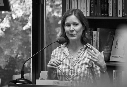 [ann-patchett9.jpg]