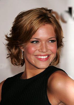 Short Layered Hairstyles for Girls - Mandy Moore