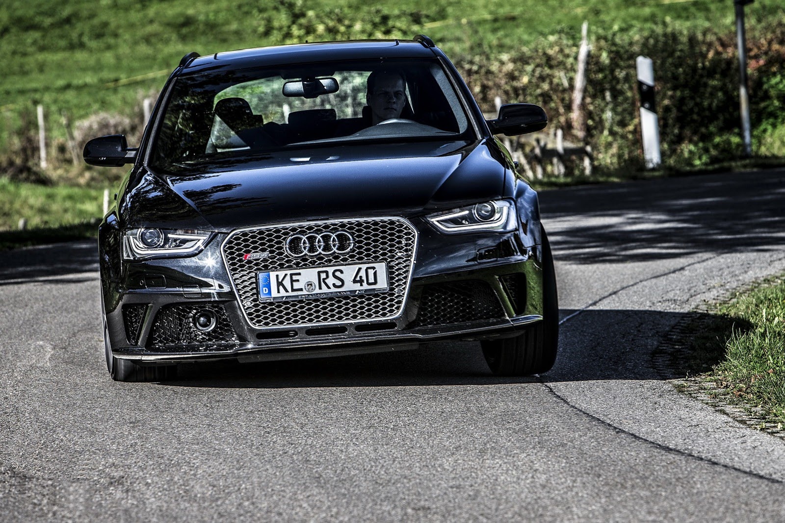 Audi B 4