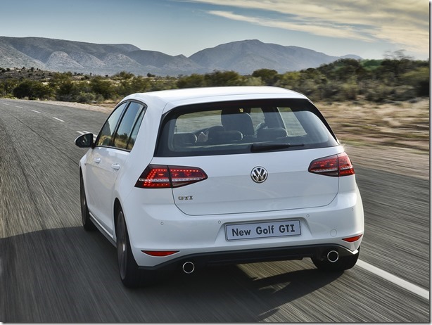 volkswagen_golf_tsi_bluemotion_5-door_highline_gti_2014 (3)