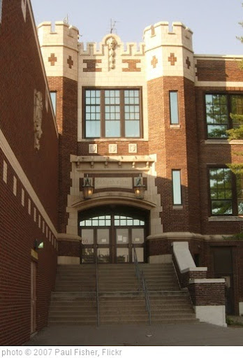 'Lockland High School, entrance 10' photo (c) 2007, Paul Fisher - license: http://creativecommons.org/licenses/by-sa/2.0/