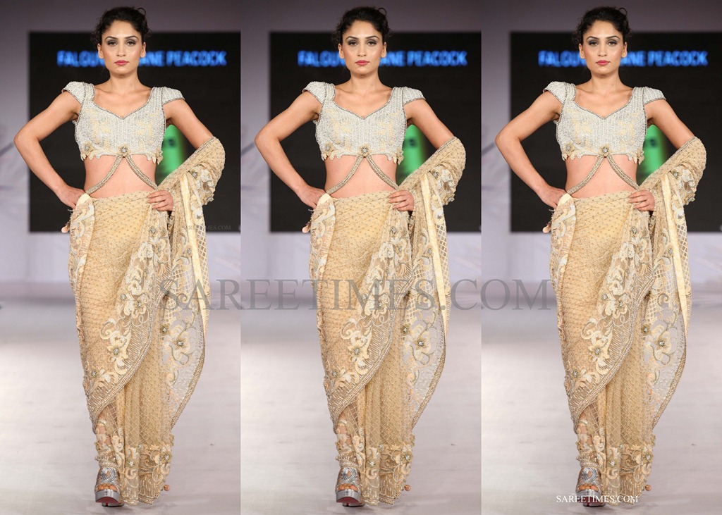 [shane%2520falguni%2520peacock_beige_saree%255B4%255D.jpg]