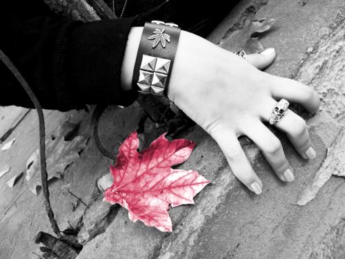 Goth Hand, Gothic Girls