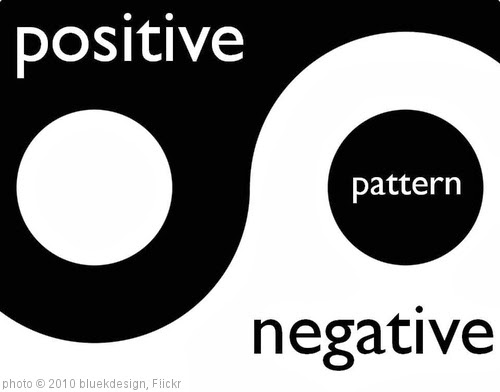'Pecha Kucha: Positive Negative Patterns' photo (c) 2010, bluekdesign - license: http://creativecommons.org/licenses/by-sa/2.0/