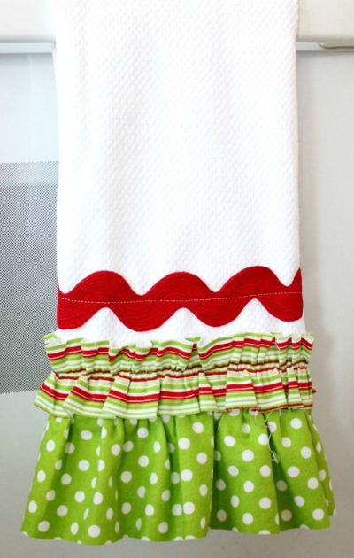 [holiday%2520tea%2520towels%2520by%2520just%2520sew%2520sassy%255B4%255D.jpg]