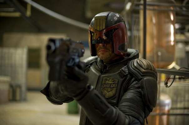 Dredd new 002