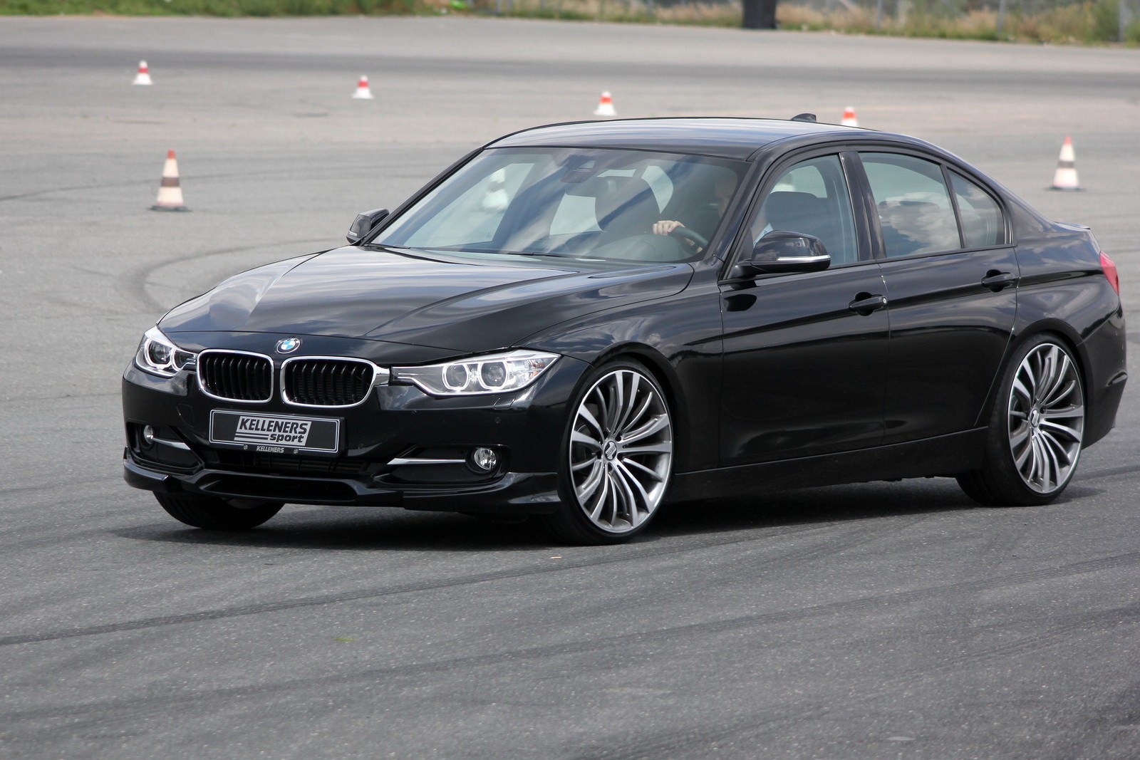 [Kelleners-Sport_BMW-F30_without-M-package_16%255B2%255D.jpg]