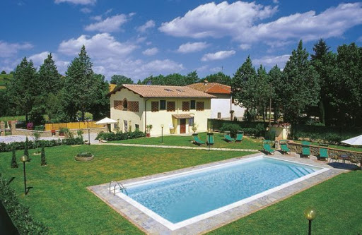 Ferienhaus mit Pool für 12 Personen in Borgo San Lorenzo, Toskana (Mugello): 5 Schlafzimmer, 3 Badezimmer, Klimaanlage, Sat-TV, Spülmaschine, Pool, Waschmaschine