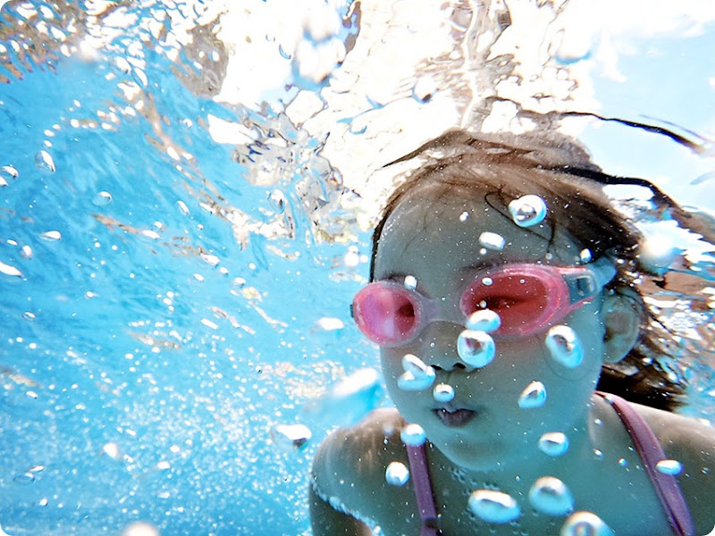 Zoe-swimming1