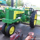 Show_2010-09-02_MN-State-Fair_John-Deere-Model-530_001.jpg