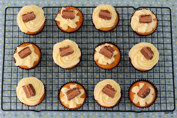 Mars Bar Cupcakes by Baking Makes Things Better - mmm mmm