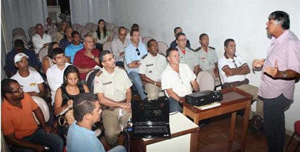 Alcides Kruschewsky, secretário de Turismo, coordena reunião sobre segurança para o Aleluia Ilhéus - Foto Gidelzo Silva - Secom Ilhéus  (7)