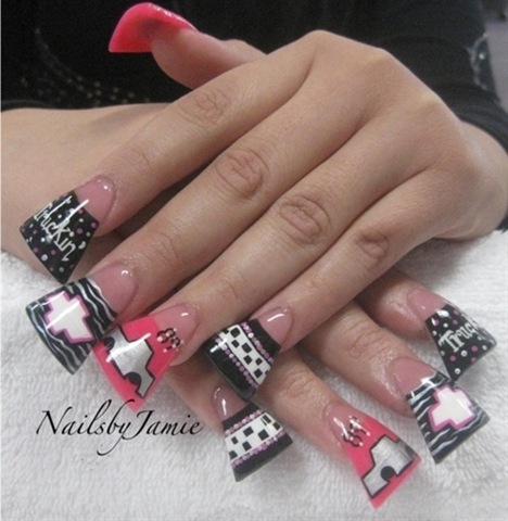 [duck-feet-nails-18%255B2%255D.jpg]