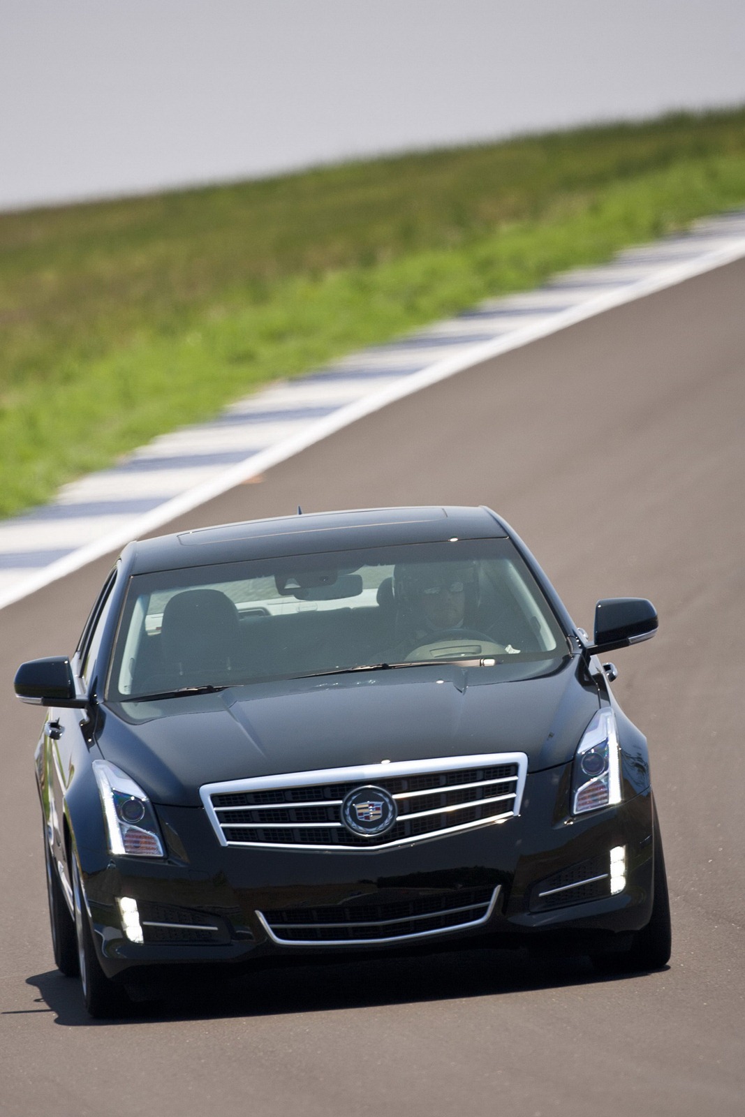 [2013-Cadillac-ATS-144%255B2%255D.jpg]