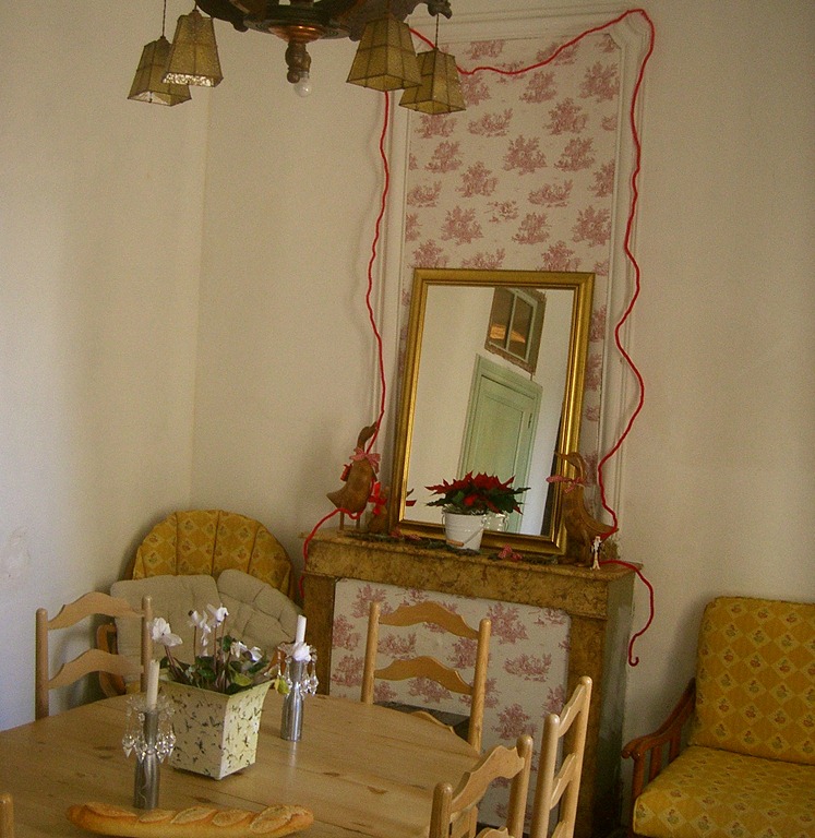 [2006-12-20%2520-%2520Cruzy%2520-%2520Dinning%2520room%255B12%255D.jpg]