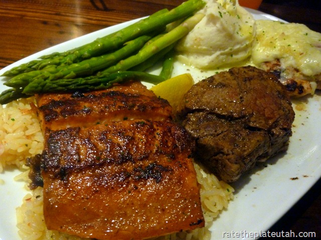 [LongHorn%2520Steakhouse%2520Dinner.jpg]