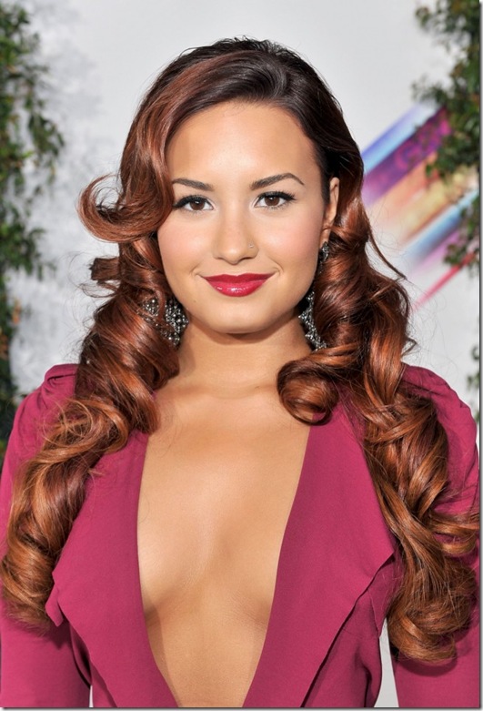 Demi-Lovato-Sexy-C-5