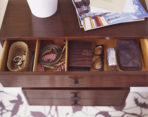 The drawers are the perfect size to store keys, dog leashes and other items. The top of the drawers double as a place to drop mail. The drawers are the perfect size to store keys, dog leashes and other items. The top of the drawers double as a place to drop mail.