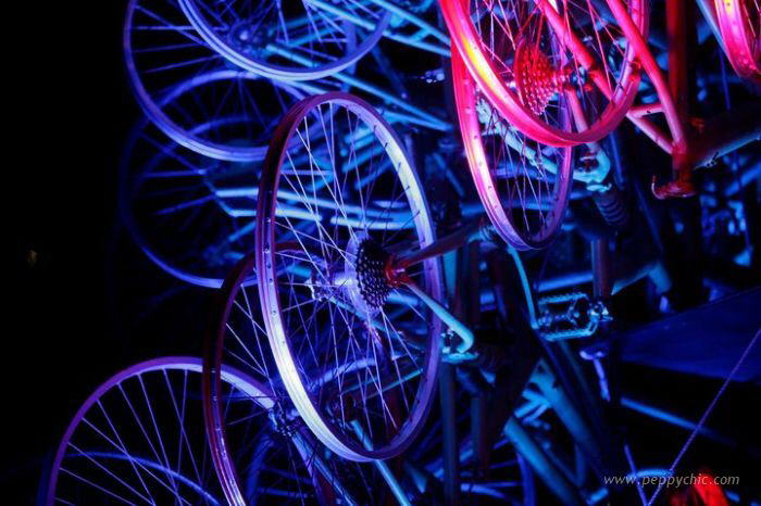 Image Dimension: 700x466 :: Christmas Trees: 23-foot-tall made from 100 old Bicycles in Sydney Christmas Trees: 23-foot-tall made from 100 old Bicycles in Sydney