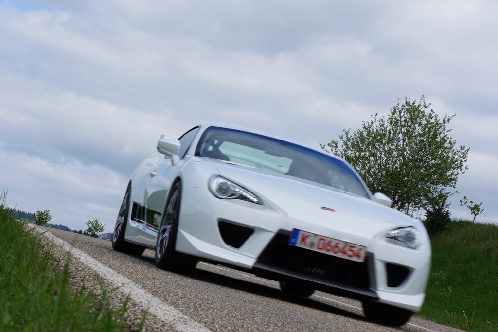 [Gazoo-Toyota-GT-86-Sports-FR-Concept-14%255B2%255D.jpg]