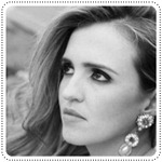 Lorena de Macedo Lorena de Macedo