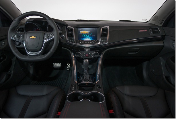 2014_Chevrolet_SS_Interior03.jpg