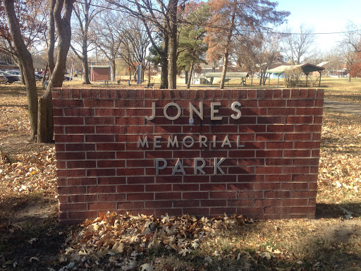 Jones Memorial Park