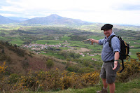 Eric, Walk Leader, shows the way.