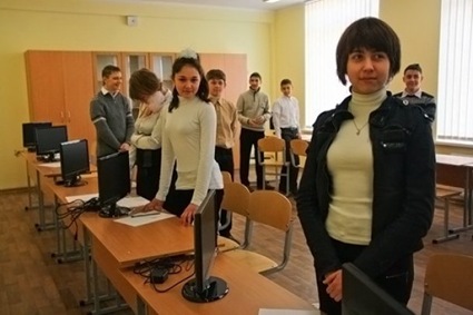 monitori-bez-pitaniya