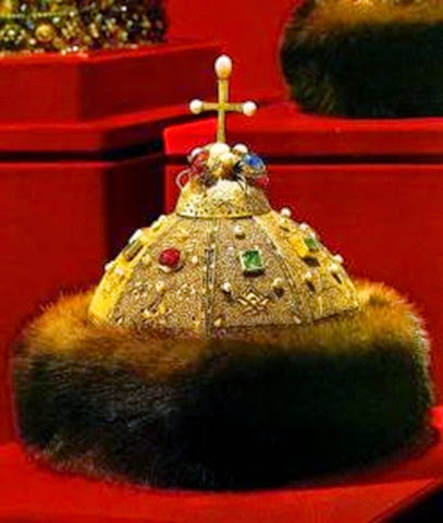 Corona de Monomakh - Rusia Corona de Monomakh - Rusia