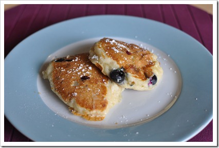 Blueberry Banana Yogurt Pancakes