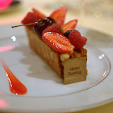 Millefeuille caramélisé aux fruits rouges. Millefeuille caramélisé aux fruits rouges.